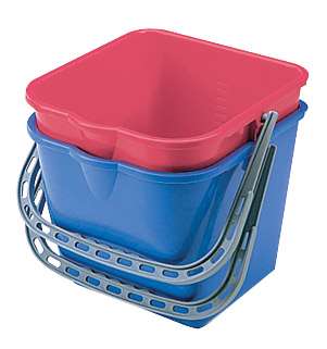 Image de SEAU PLAST CARRE 15L ROUGE