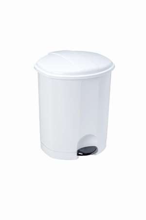 Image de POUBELLE PEDALE PLASTIQUE BLANCHE 12L