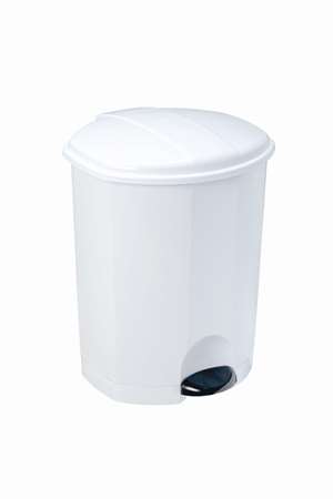 Image de POUBELLE A PEDALE PLASTIQUE BLANC 18L
